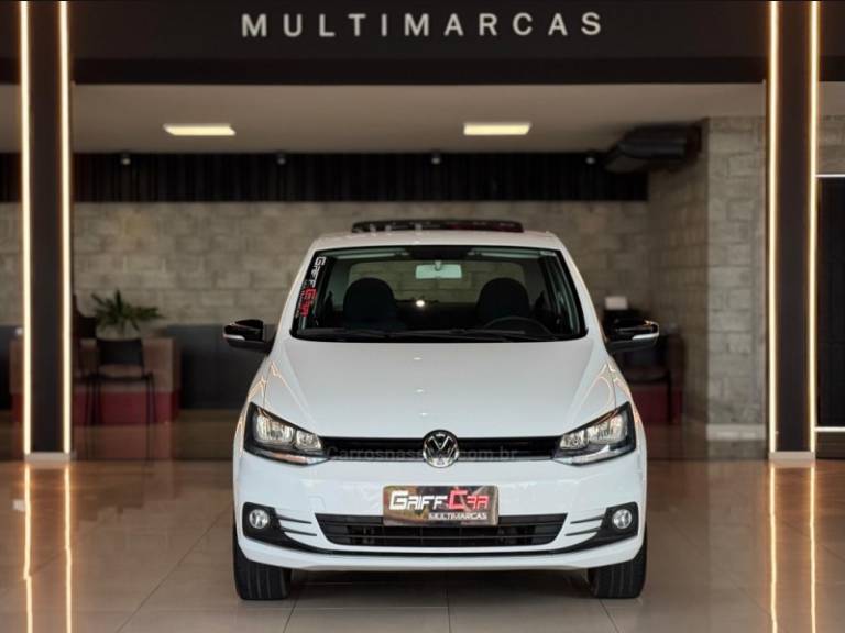 VOLKSWAGEN - FOX - 2018/2019 - Branca - R$ 67.900,00