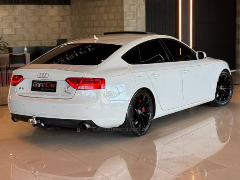 AUDI - A5 - 2013/2013 - Branca - R$ 94.900,00