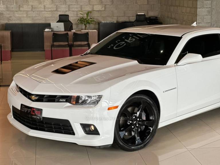 CHEVROLET - CAMARO - 2013/2014 - Branca - R$ 234.900,00