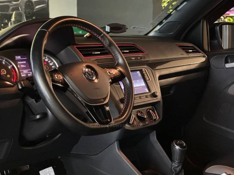 VOLKSWAGEN - SAVEIRO - 2018/2019 - Vermelha - R$ 78.900,00