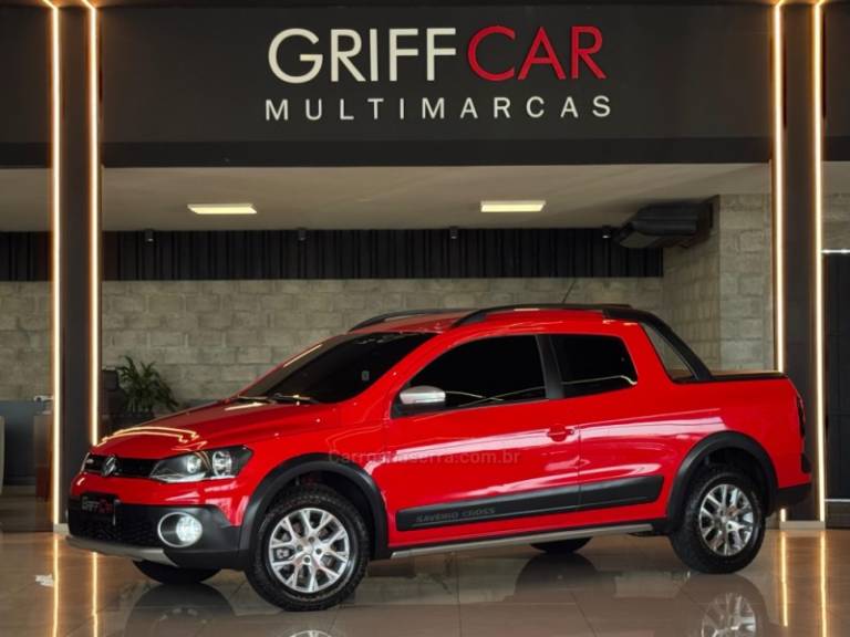 VOLKSWAGEN - SAVEIRO - 2015/2015 - Vermelha - R$ 73.900,00
