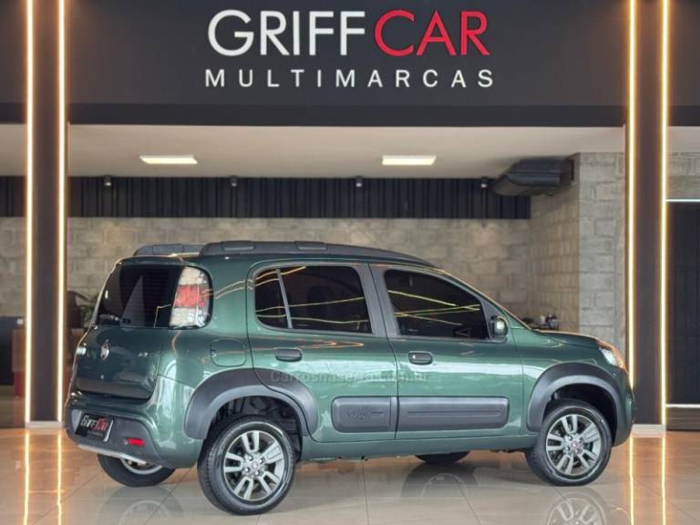 FIAT - UNO - 2014/2015 - Verde - R$ 41.900,00