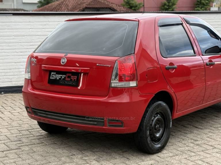 FIAT - PALIO - 2009/2010 - Vermelha - R$ 19.900,00