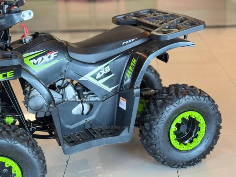 MXF - 125 - 2025/2025 - Preta - R$ 15.900,00