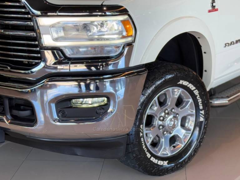 RAM - 3500 LARAMIE - 2022/2022 - Branca - R$ 399.900,00