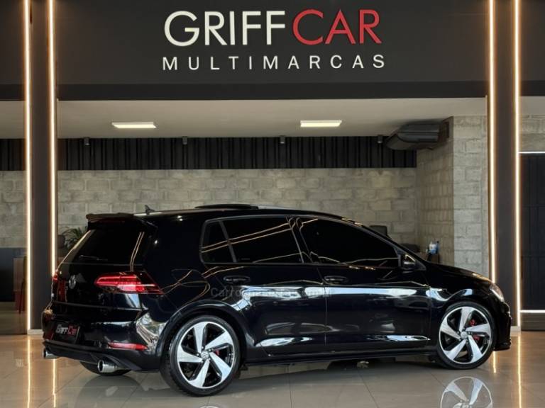 VOLKSWAGEN - GOLF - 2019/2019 - Preta - R$ 211.900,00