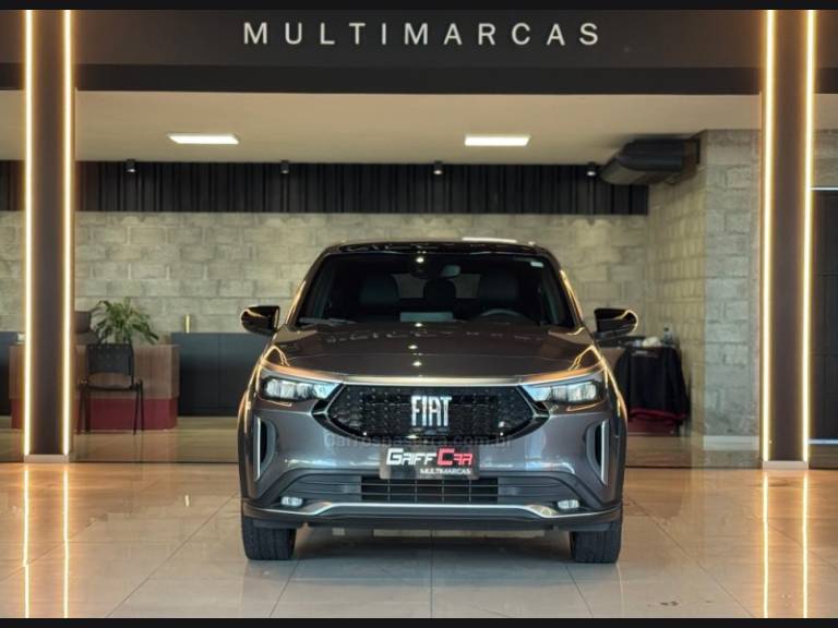 FIAT - FASTBACK - 2022/2023 - Cinza - R$ 118.900,00
