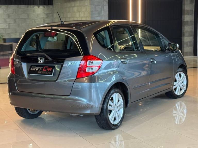 HONDA - FIT - 2011/2012 - Cinza - R$ 49.900,00