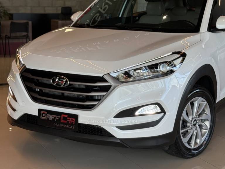HYUNDAI - TUCSON - 2017/2018 - Branca - R$ 104.900,00