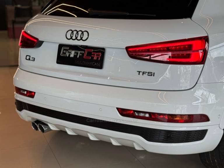 AUDI - Q3 - 2018/2019 - Branca - Sob Consulta