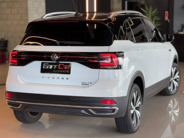 VOLKSWAGEN - T-CROSS - 2019/2020 - Branca - R$ 117.900,00