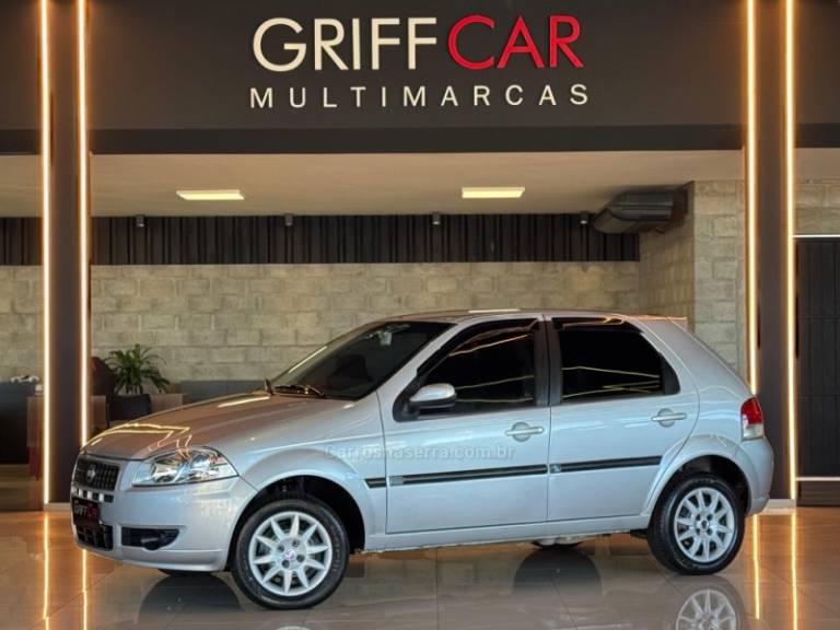 FIAT - PALIO - 2007/2008 - Prata - R$ 32.900,00