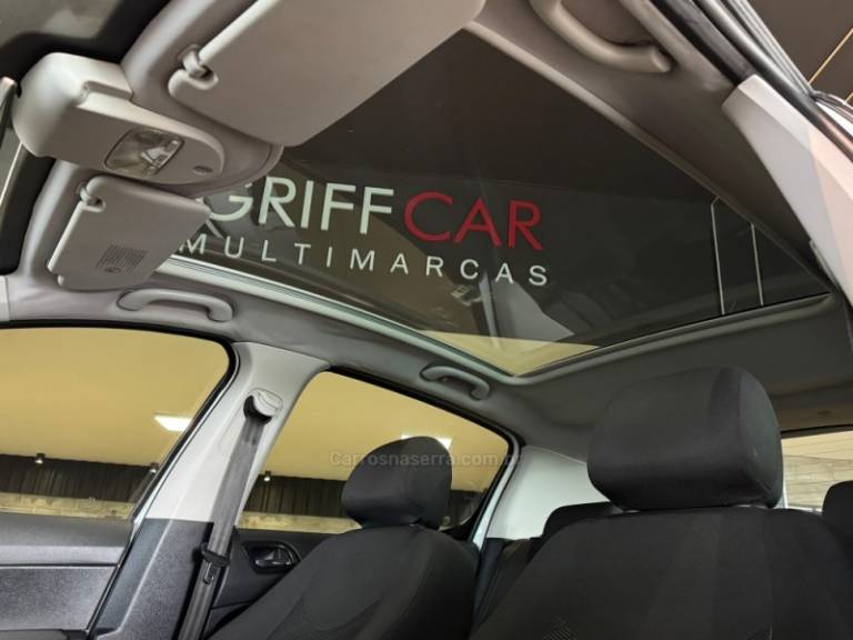 PEUGEOT - 308 - 2013/2014 - Branca - R$ 46.900,00