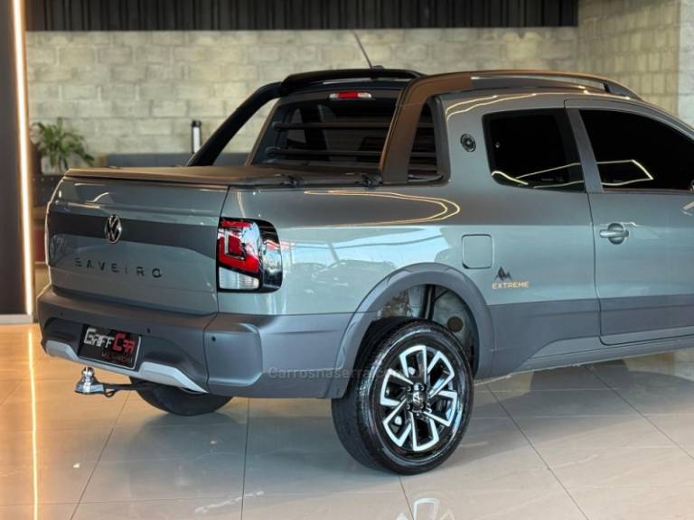 VOLKSWAGEN - SAVEIRO - 2024/2025 - Cinza - R$ 123.900,00