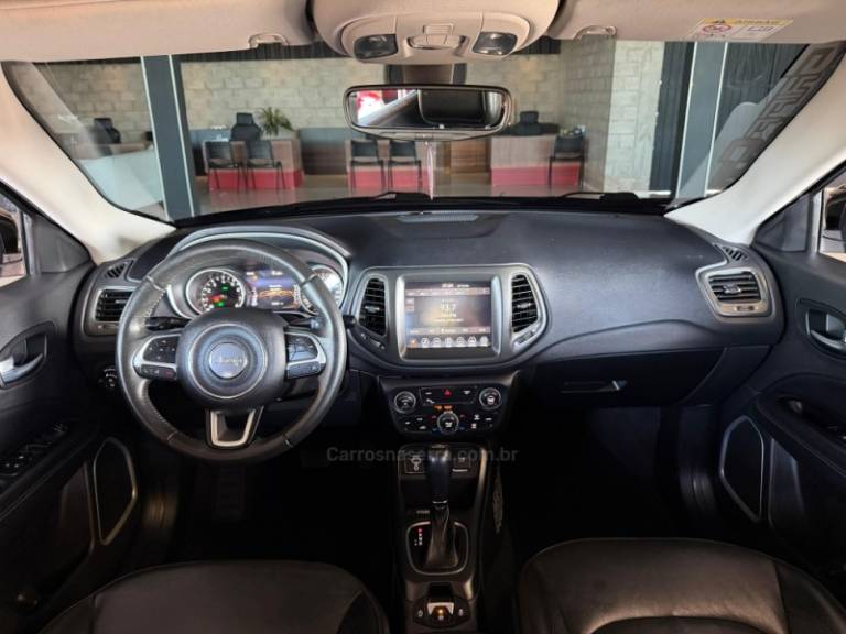 JEEP - COMPASS - 2021/2021 - Preta - R$ 108.900,00