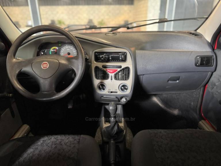 FIAT - PALIO - 2009/2010 - Vermelha - R$ 20.900,00