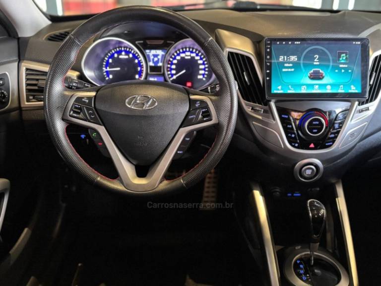 HYUNDAI - VELOSTER - 2012/2013 - Vermelha - R$ 69.900,00