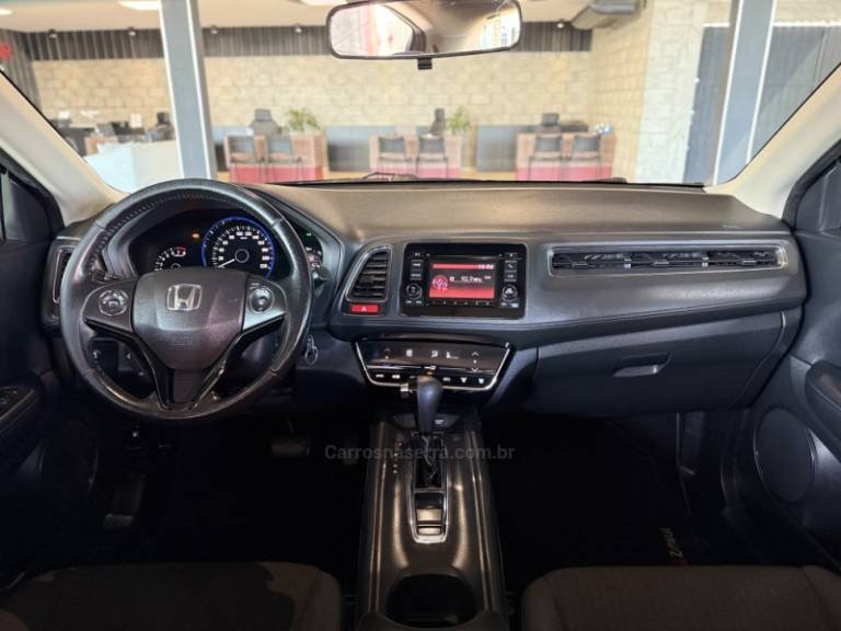 HONDA - HR-V - 2018/2018 - Cinza - R$ 94.900,00