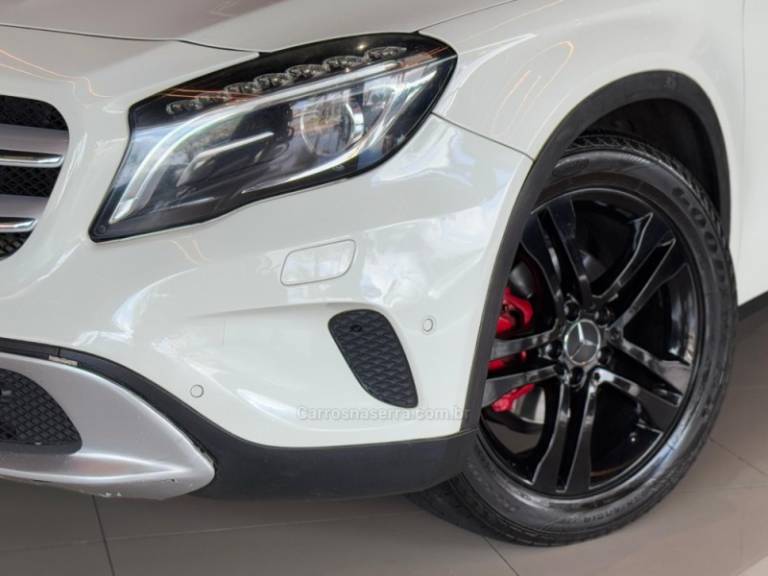 MERCEDES-BENZ - GLA 200 - 2014/2015 - Branca - R$ 114.900,00