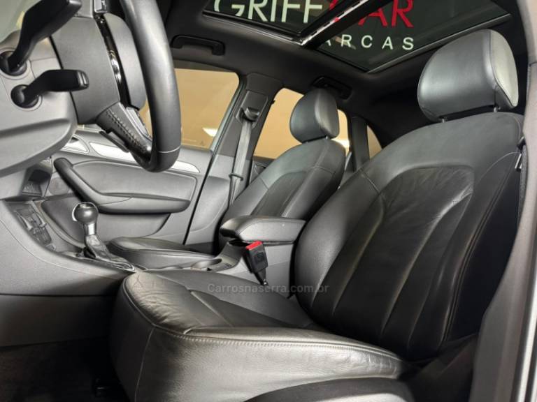 AUDI - Q3 - 2018/2019 - Branca - Sob Consulta