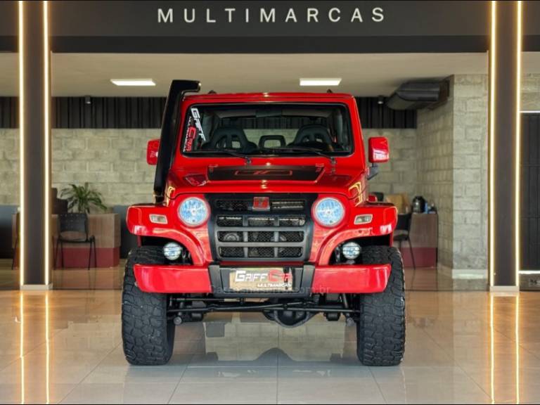 TROLLER - T4 - 2009/2010 - Vermelha - R$ 99.900,00