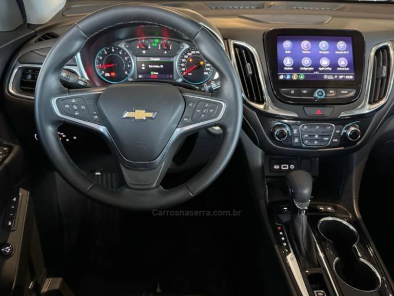 CHEVROLET - EQUINOX - 2022/2023 - Branca - R$ 179.900,00