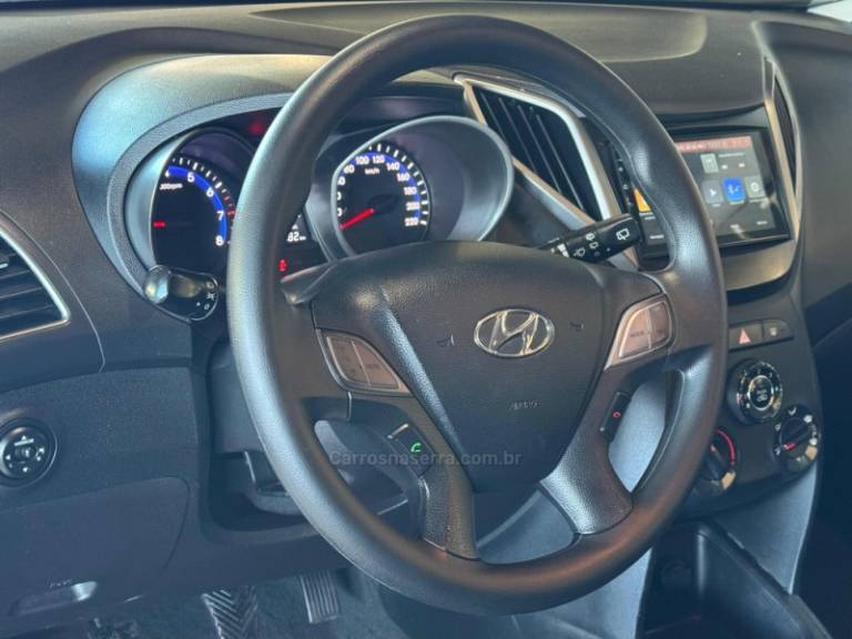 HYUNDAI - HB20 - 2013/2014 - Branca - R$ 44.900,00