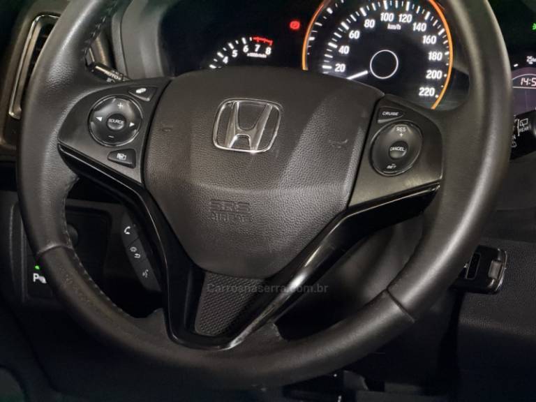 HONDA - HR-V - 2018/2018 - Branca - R$ 99.900,00