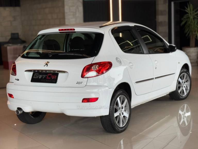 PEUGEOT - 207 - 2012/2013 - Branca - R$ 28.900,00