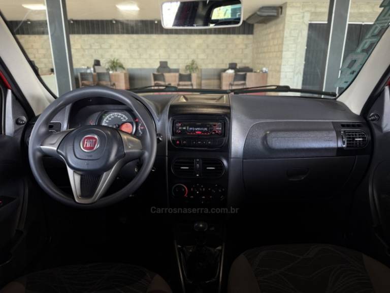 FIAT - STRADA - 2016/2017 - Vermelha - R$ 54.900,00