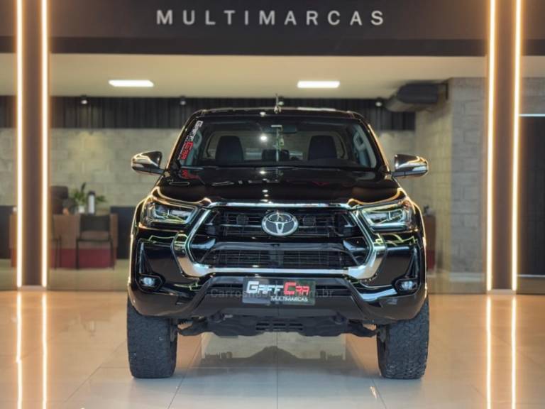 TOYOTA - HILUX - 2015/2016 - Preta - R$ 199.900,00