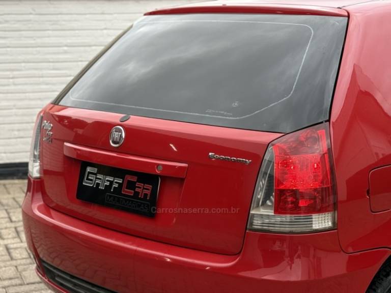 FIAT - PALIO - 2009/2010 - Vermelha - R$ 19.900,00