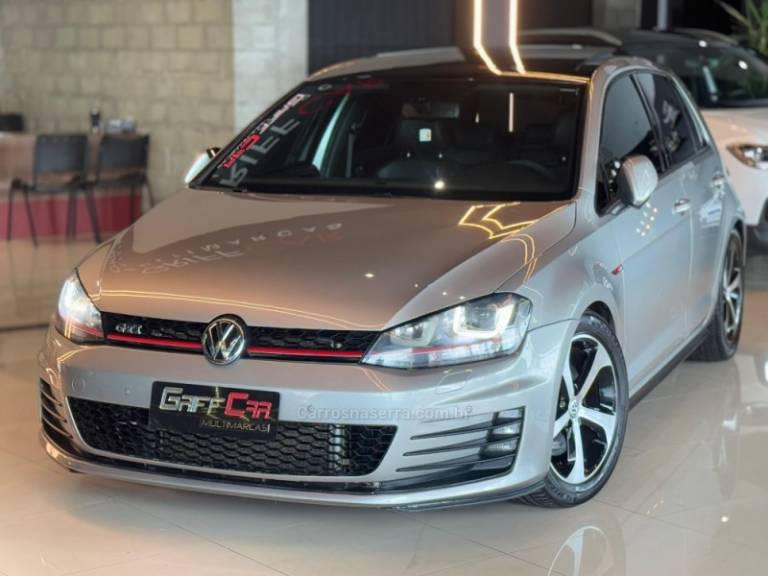 VOLKSWAGEN - GOLF - 2014/2014 - Cinza - R$ 136.900,00