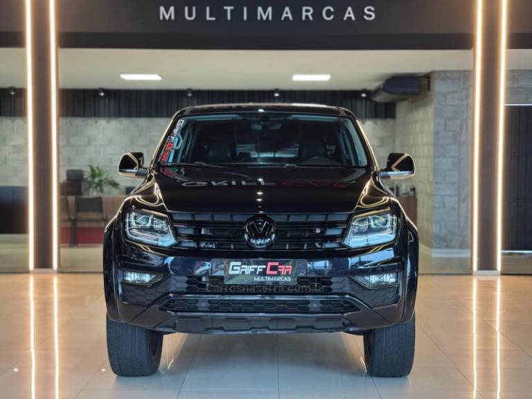 VOLKSWAGEN - AMAROK - 2017/2018 - Preta - R$ 144.900,00