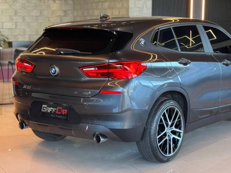 BMW - X2 - 2018/2019 - Cinza - R$ 169.900,00