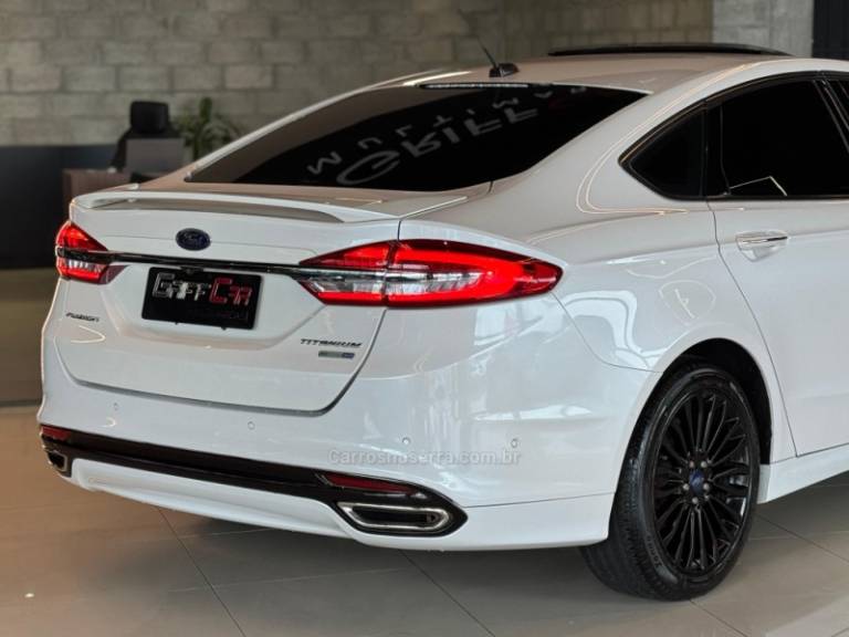 FORD - FUSION - 2017/2017 - Branca - R$ 106.900,00