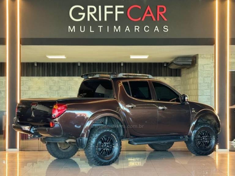 MITSUBISHI - L200 TRITON - 2014/2015 - Marrom - R$ 134.900,00