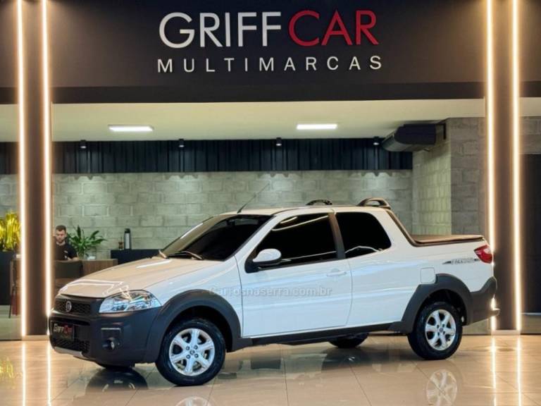 FIAT - STRADA - 2019/2020 - Branca - R$ 81.900,00