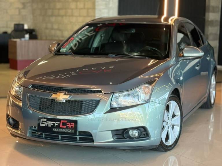 CHEVROLET - CRUZE - 2012/2012 - Cinza - R$ 57.900,00