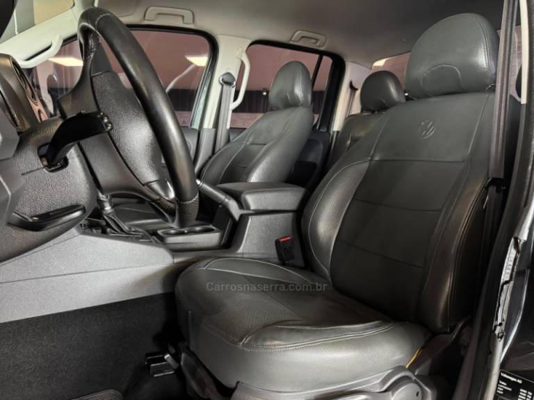 VOLKSWAGEN - AMAROK - 2011/2012 - Preta - R$ 64.900,00