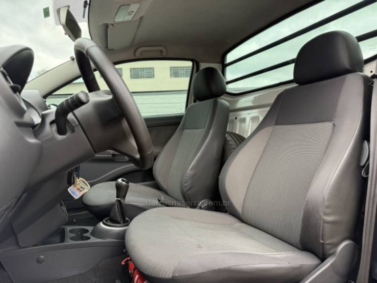 VOLKSWAGEN - SAVEIRO - 2013/2014 - Branca - Sob Consulta