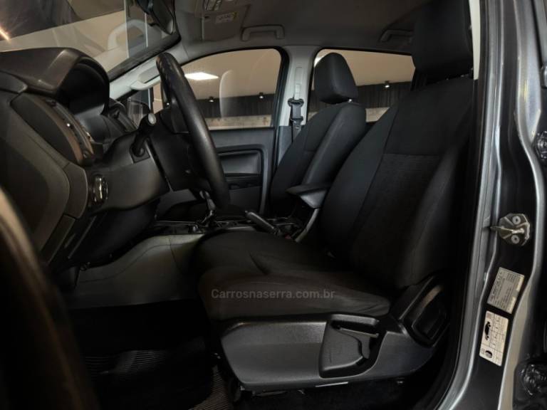 FORD - RANGER - 2021/2022 - Cinza - R$ 164.900,00