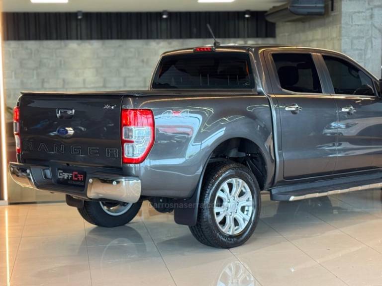 FORD - RANGER - 2020/2020 - Cinza - R$ 164.900,00