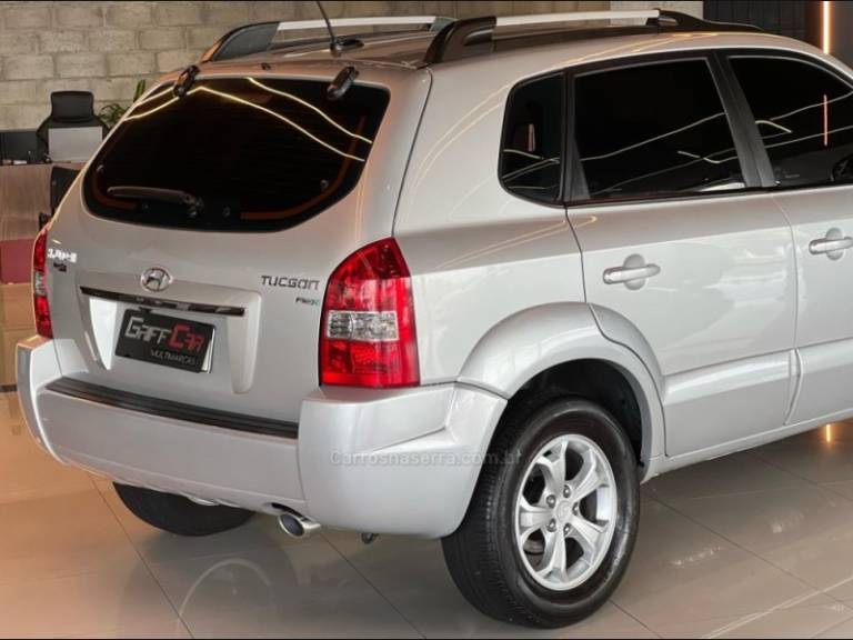 HYUNDAI - TUCSON - 2015/2016 - Prata - R$ 64.900,00