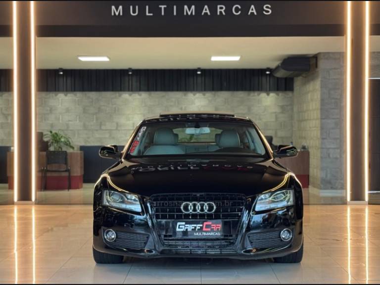 AUDI - A5 - 2011/2011 - Preta - R$ 54.900,00