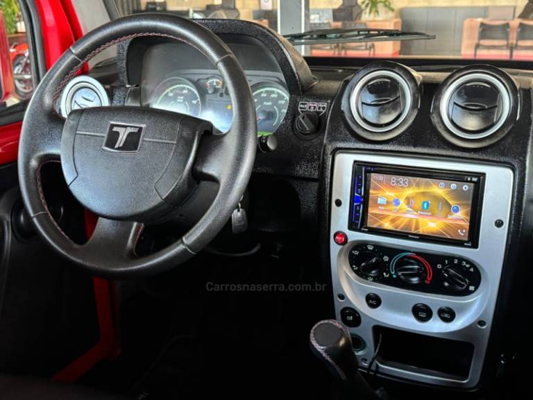 TROLLER - T4 - 2009/2010 - Vermelha - R$ 99.900,00