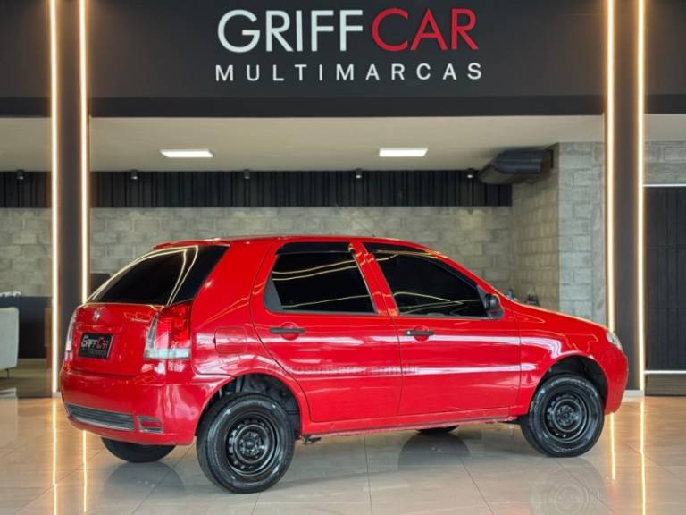 FIAT - PALIO - 2009/2010 - Vermelha - R$ 20.900,00