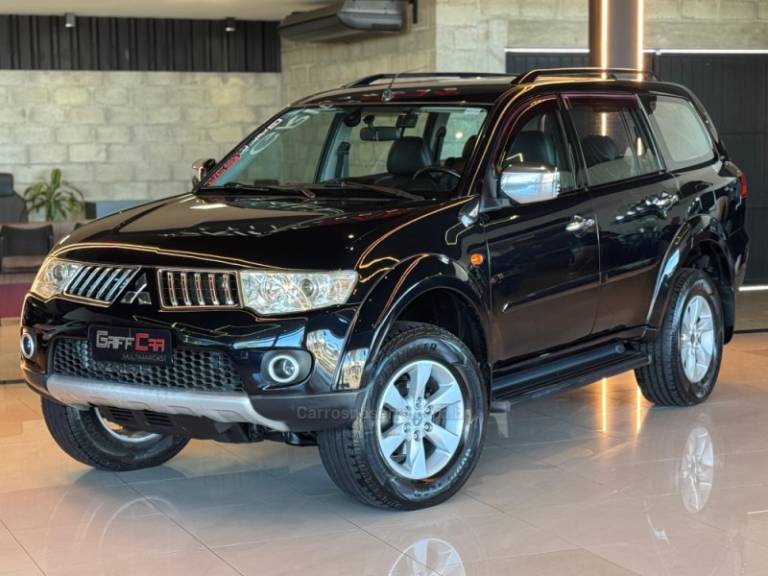 MITSUBISHI - PAJERO DAKAR - 2011/2012 - Preta - R$ 109.900,00