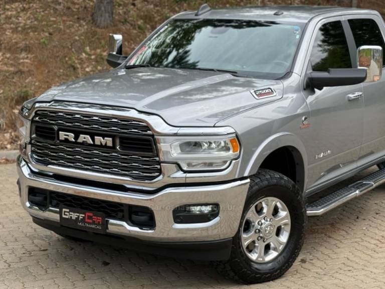 RAM - 2500 LARAMIE - 2019/2020 - Prata - R$ 359.900,00