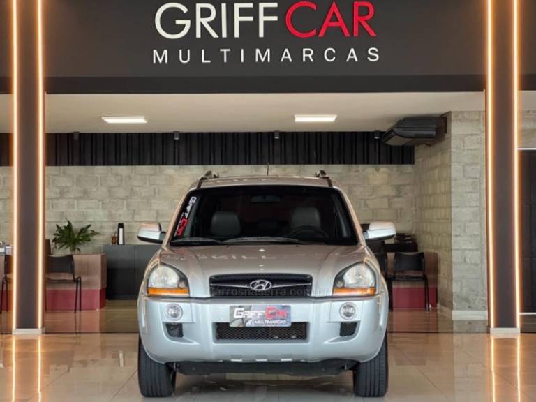 HYUNDAI - TUCSON - 2015/2016 - Prata - R$ 64.900,00